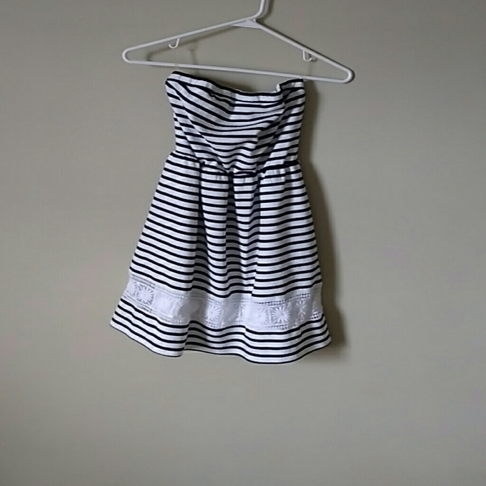 Strapless black and white summer dress